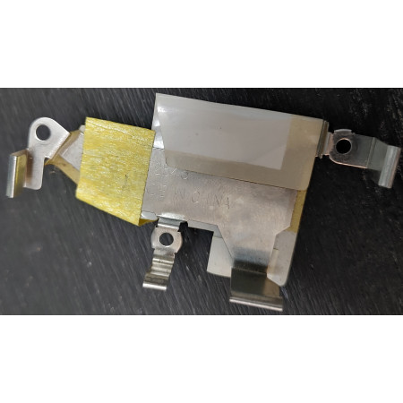 Lenovo ThinkPad R50 internal modem card bracket